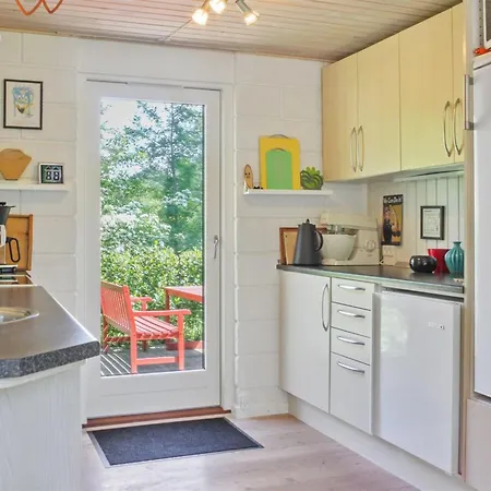 Hartvig - 800m From The Sea By Interhome