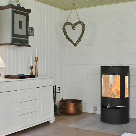 Hartvig - 800m From The Sea By Interhome Semesterbostad *