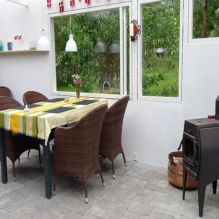 Semesterbostad Hartvig - 800m From The Sea By Interhome *